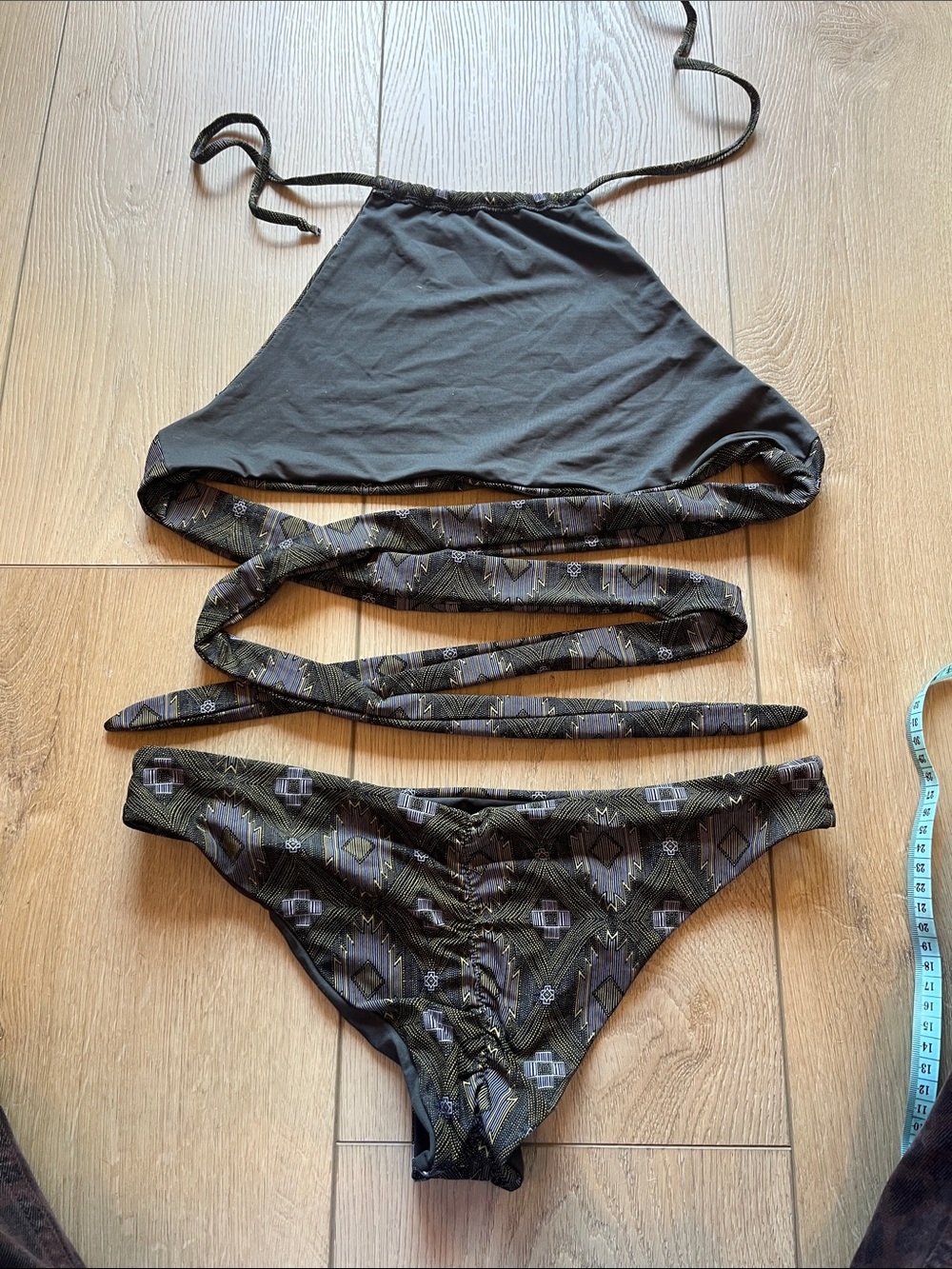 L*space multi pattern High-Neck Bikini - Picture 2 of 4